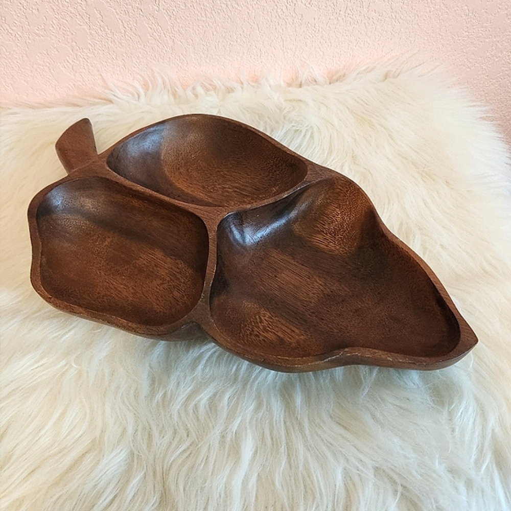 Vintage Handcarved Monkeypod Wood 3 Compartment Leaf Shaped Platter